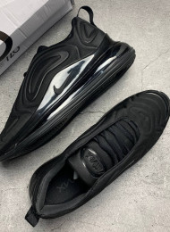 Кроссовки Nike Air Max 720 Triple Black живое фото 2